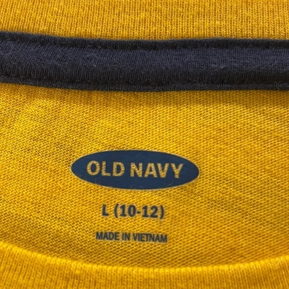 Old Navy Boy /Girl gold Tee Shirt / top, L (10-12)